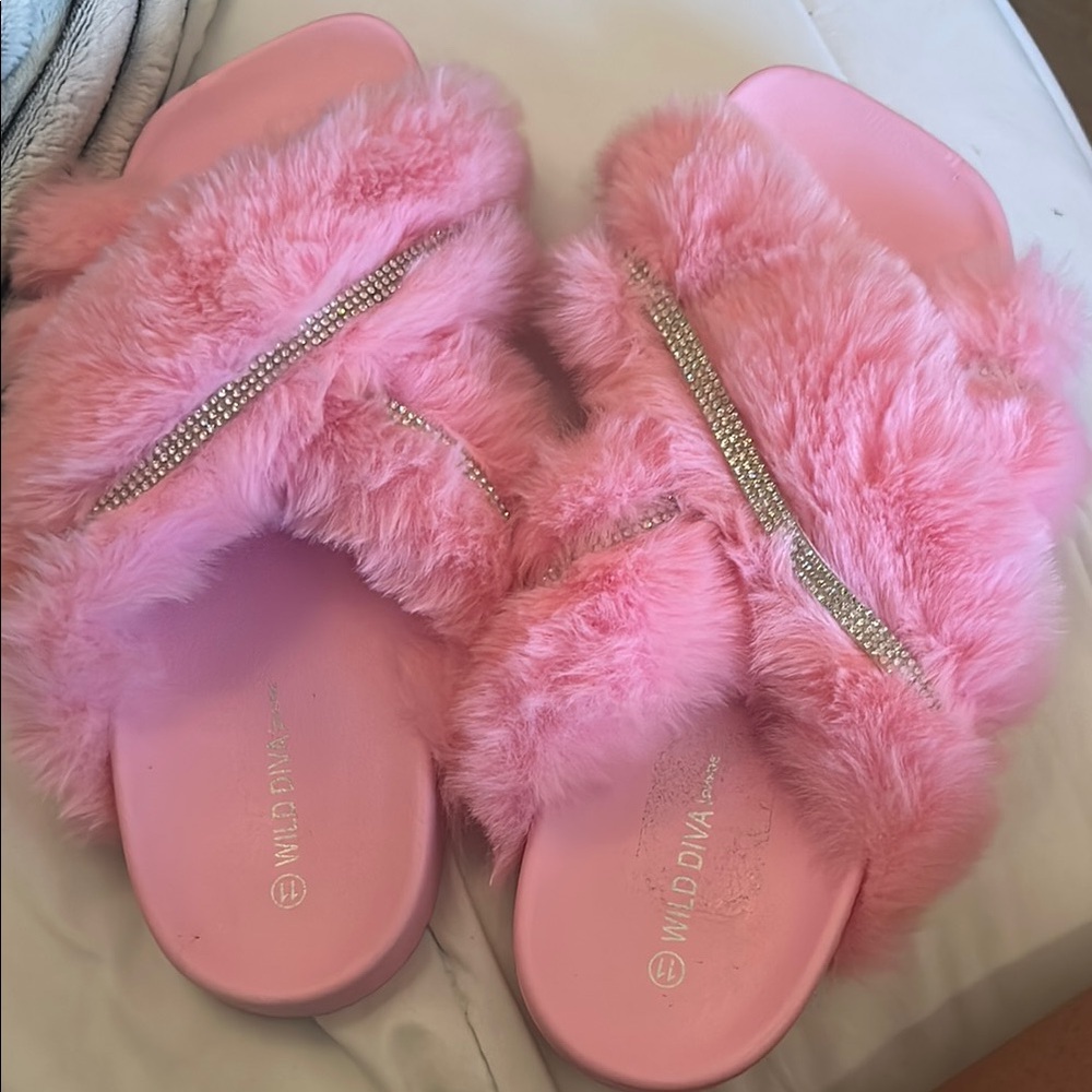 Wild Diva Pink Fuzzy Slides with Rhinestones